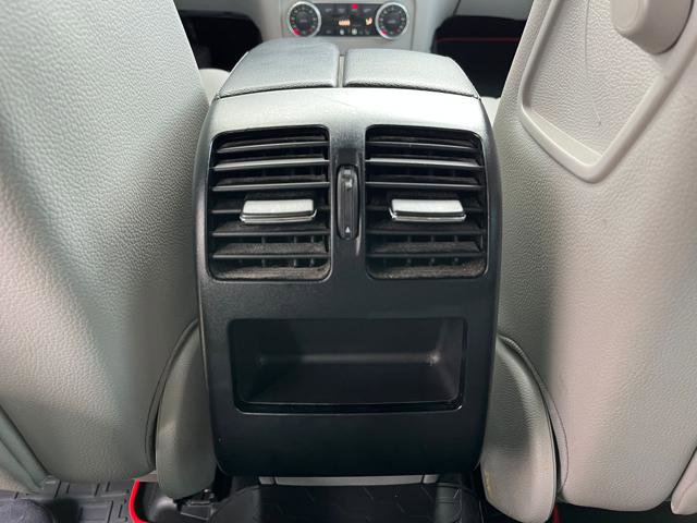 Used 2015 Mercedes-Benz GLK 350 2WD image 16