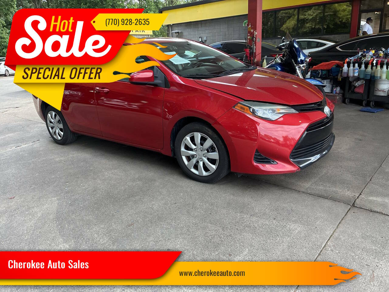 Used 2017 Toyota Corolla LE FWD image 1