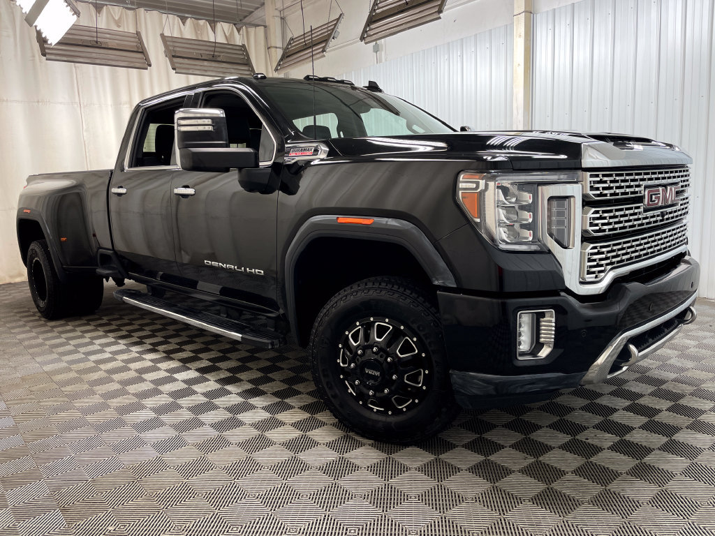 Used 2020 GMC Sierra 3500 Denali w/ Denali Ultimate Package AWD/4WD image 54