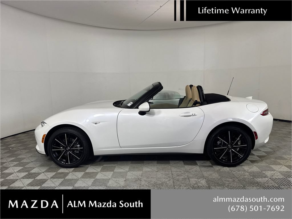 New 2026 MAZDA MX-5 Miata Grand Touring RWD image 9