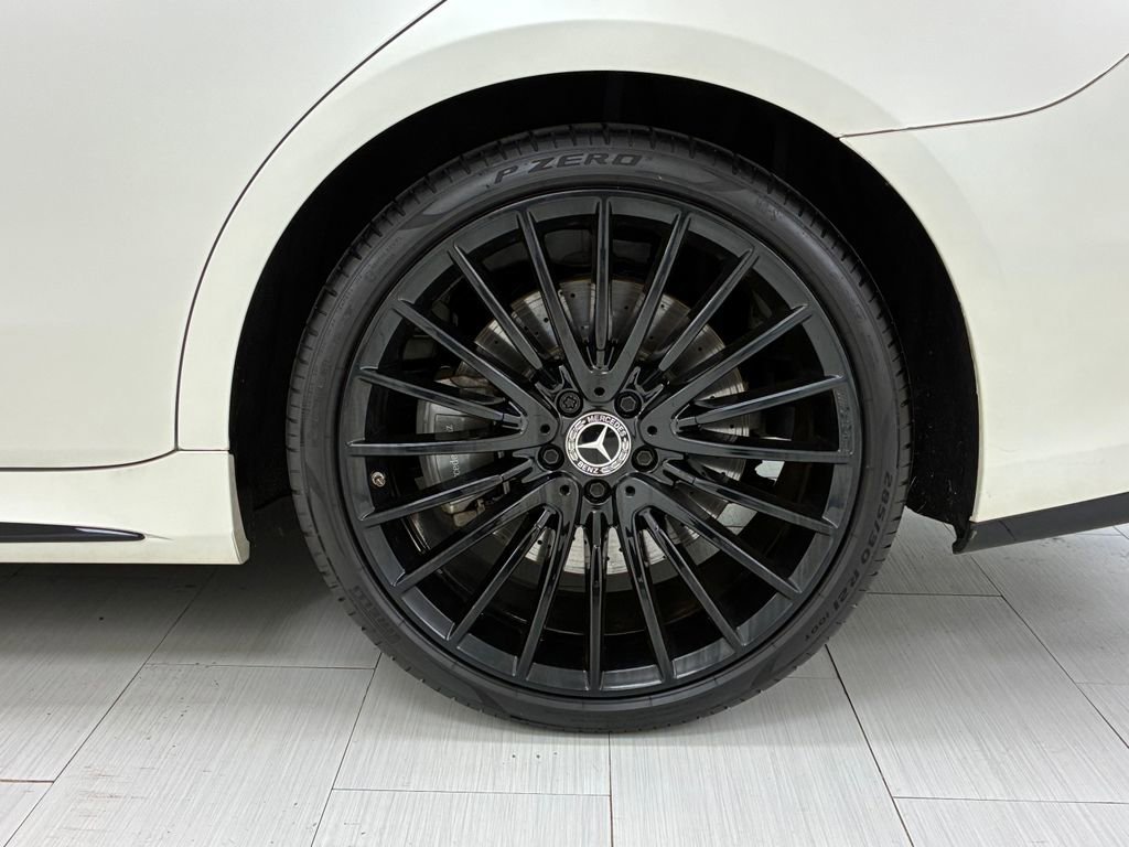 Used 2022 Mercedes-Benz S 580 4MATIC Sedan w/ AMG Line Package image 38