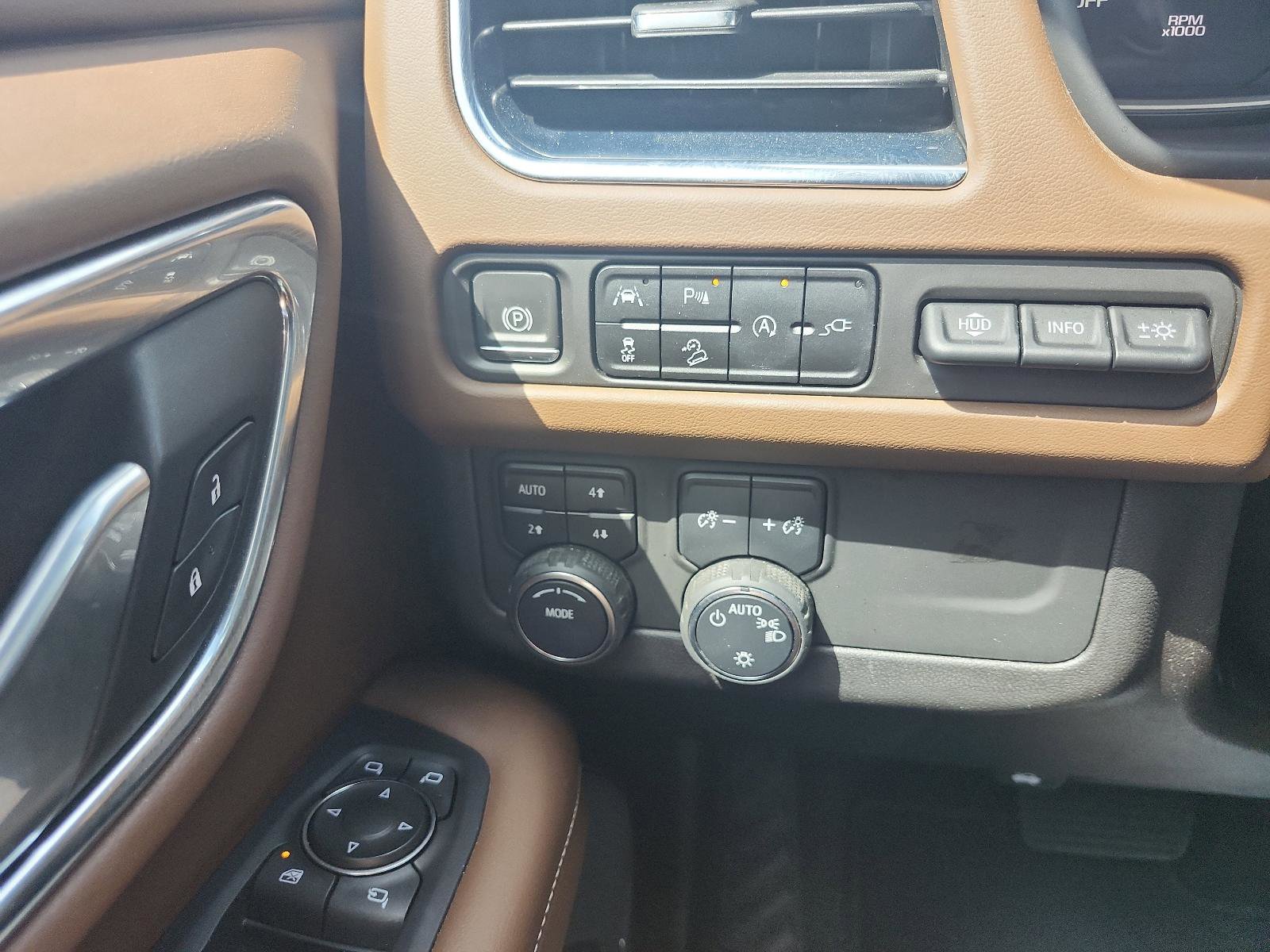 Used 2021 Chevrolet Suburban High Country image 22