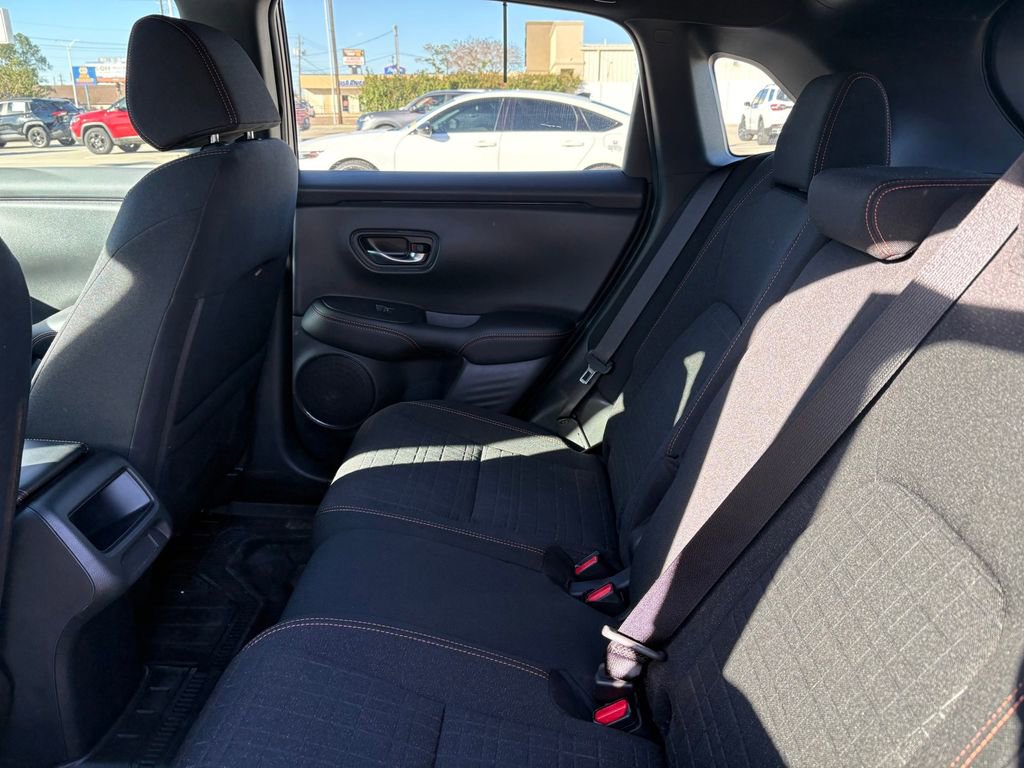 Used 2025 Honda HR-V Sport image 13