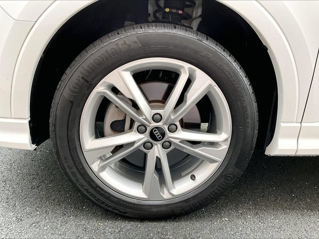Certified 2024 Audi Q3 2.0T Premium AWD/4WD image 11