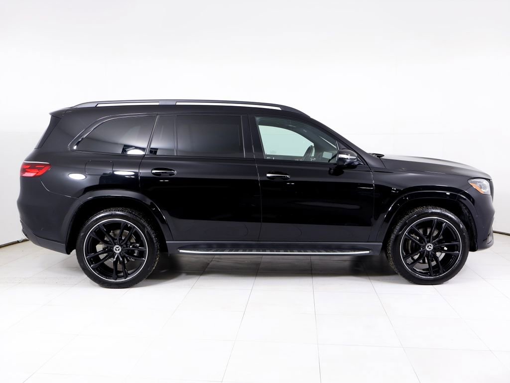 Used 2024 Mercedes-Benz GLS 580 4MATIC image 38