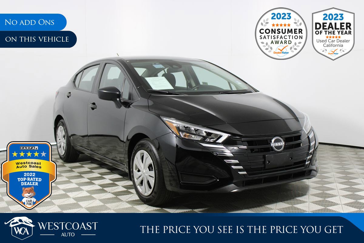 Used 2025 Nissan Versa S w/ Trunk Package