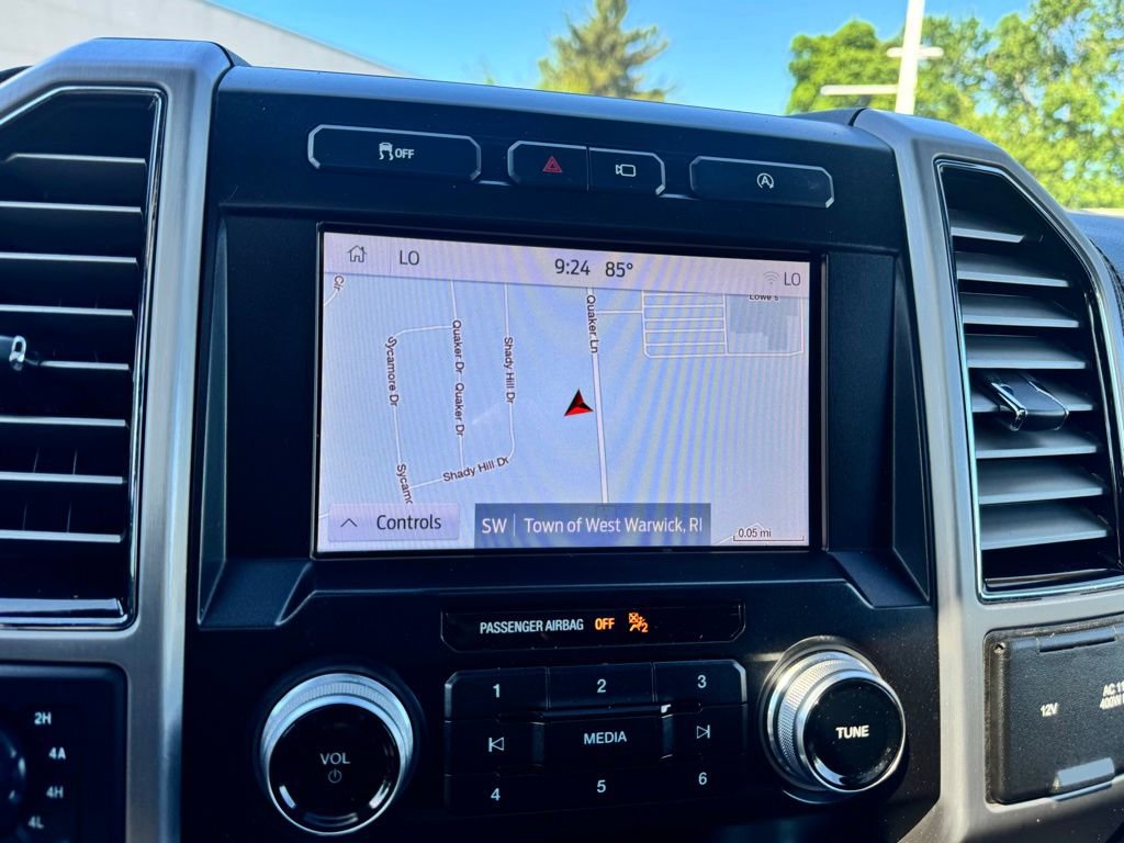 Used 2019 Ford F150 Platinum w/ Equipment Group 701A Luxury AWD/4WD image 21