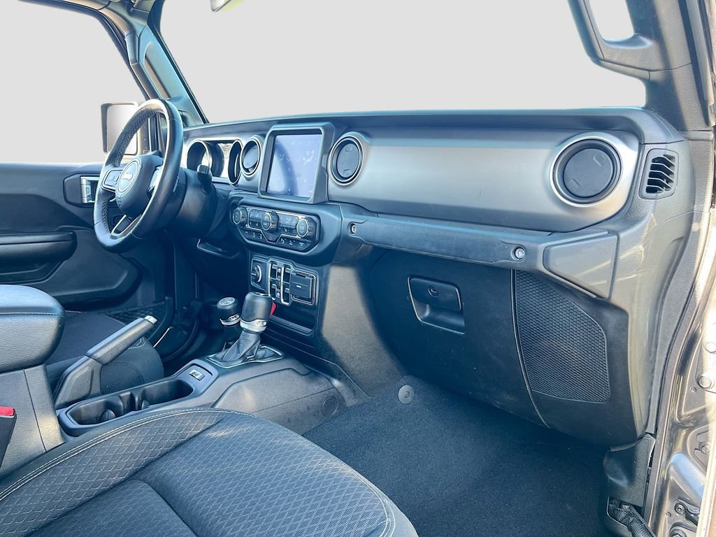 Certified 2021 Jeep Gladiator Sport w/ Quick Order Package 24Q 80Th AWD/4WD image 28