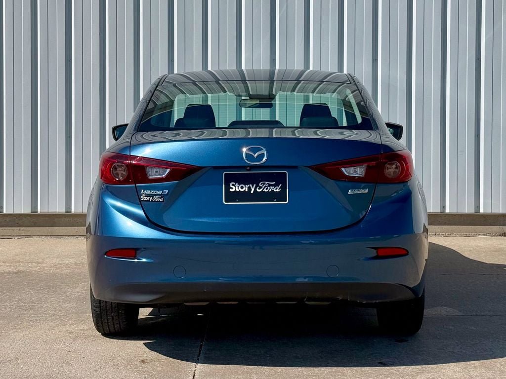 Used 2018 MAZDA MAZDA3 Sport FWD image 5