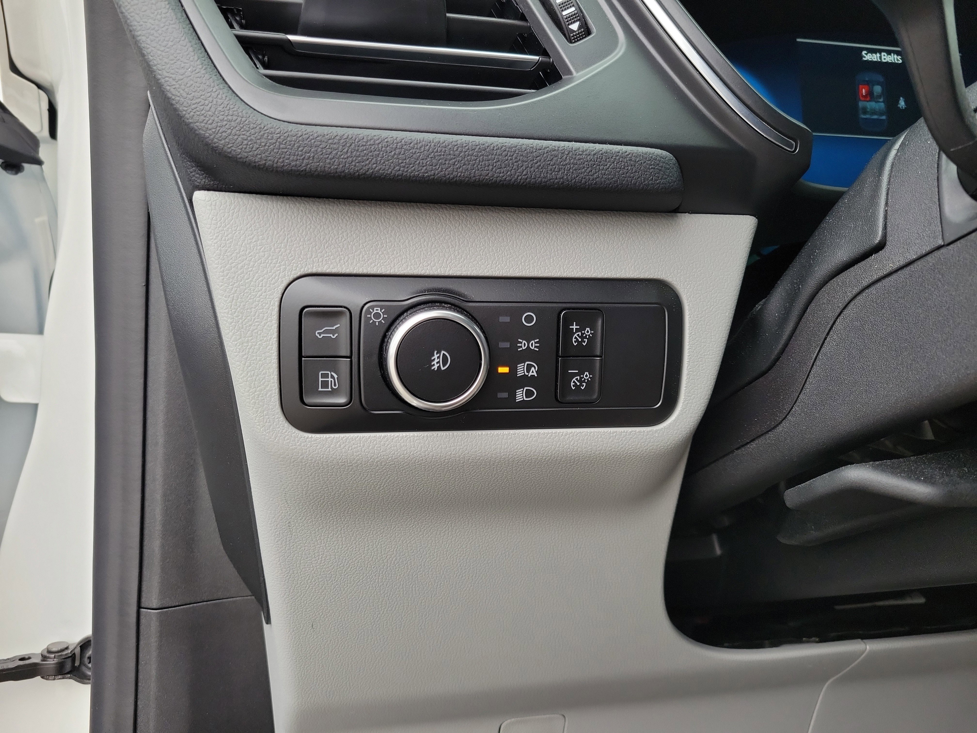 Used 2024 Ford Escape SE w/ PHEV Premium Package image 10