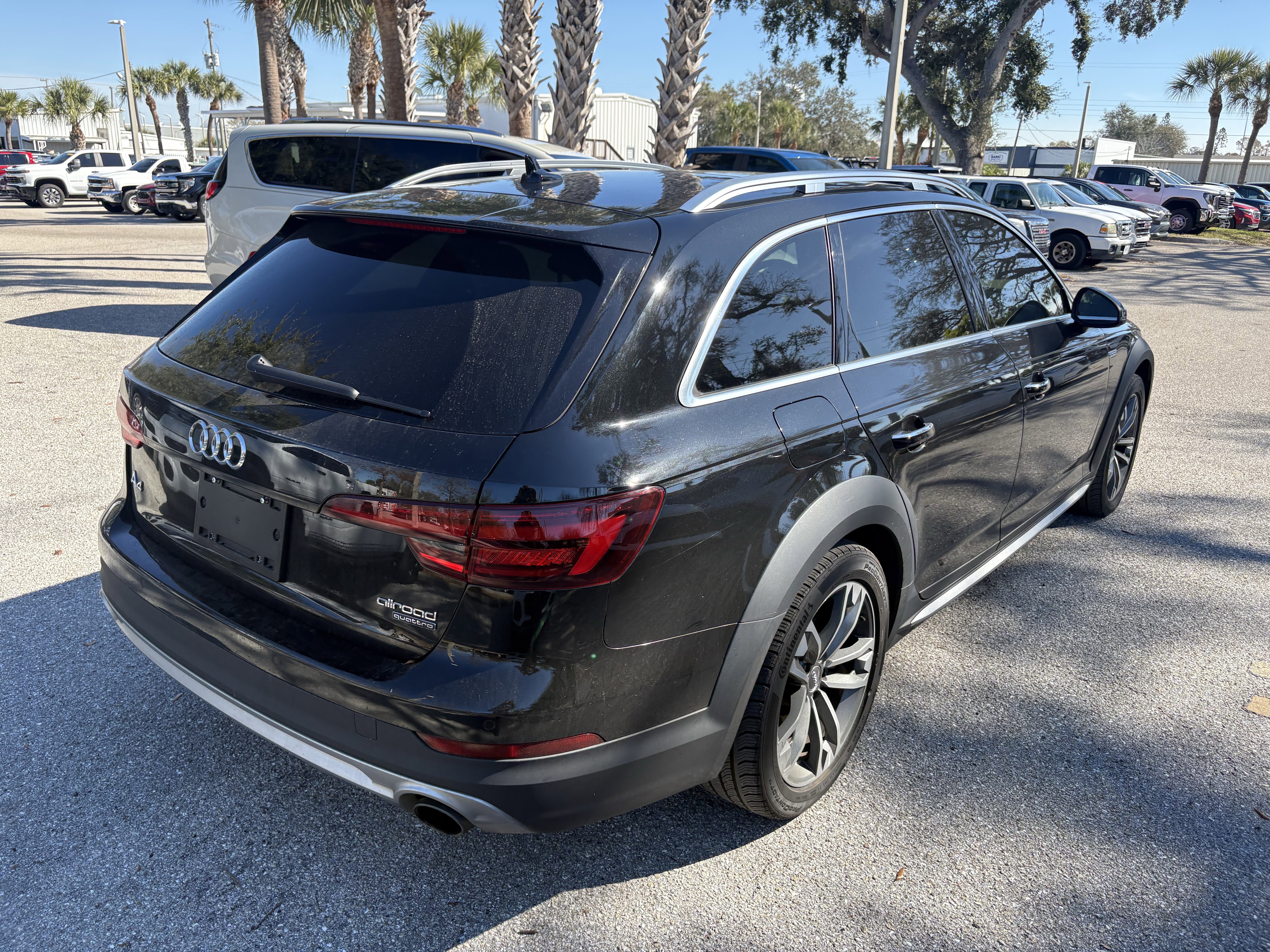 Used 2018 Audi A4 2.0T allroad Prestige w/ Prestige Package image 7
