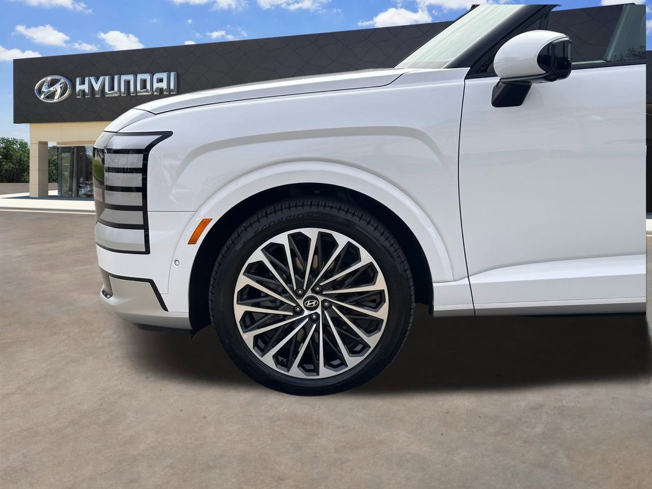 Used 2026 Hyundai Palisade Calligraphy image 5