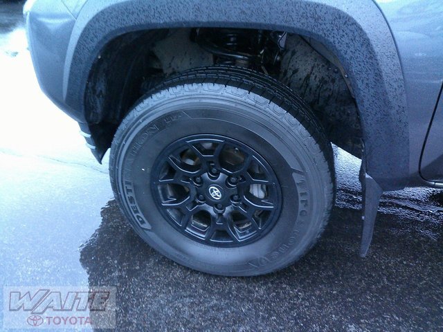 Used 2023 Toyota Tacoma SR5 image 11