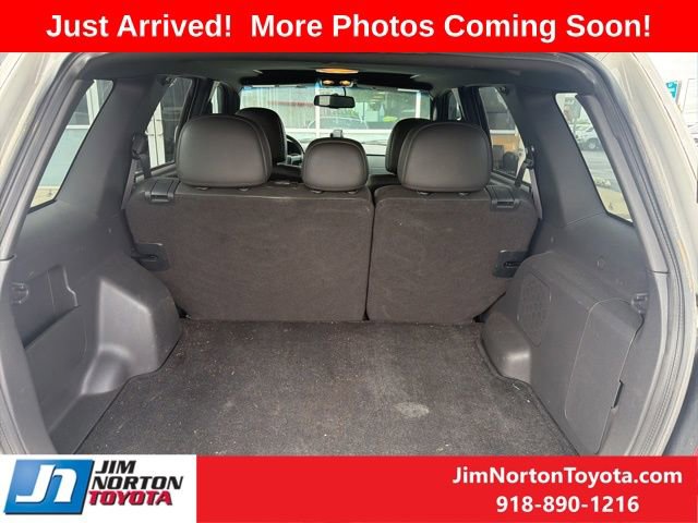Used 2012 Ford Escape Limited FWD image 9