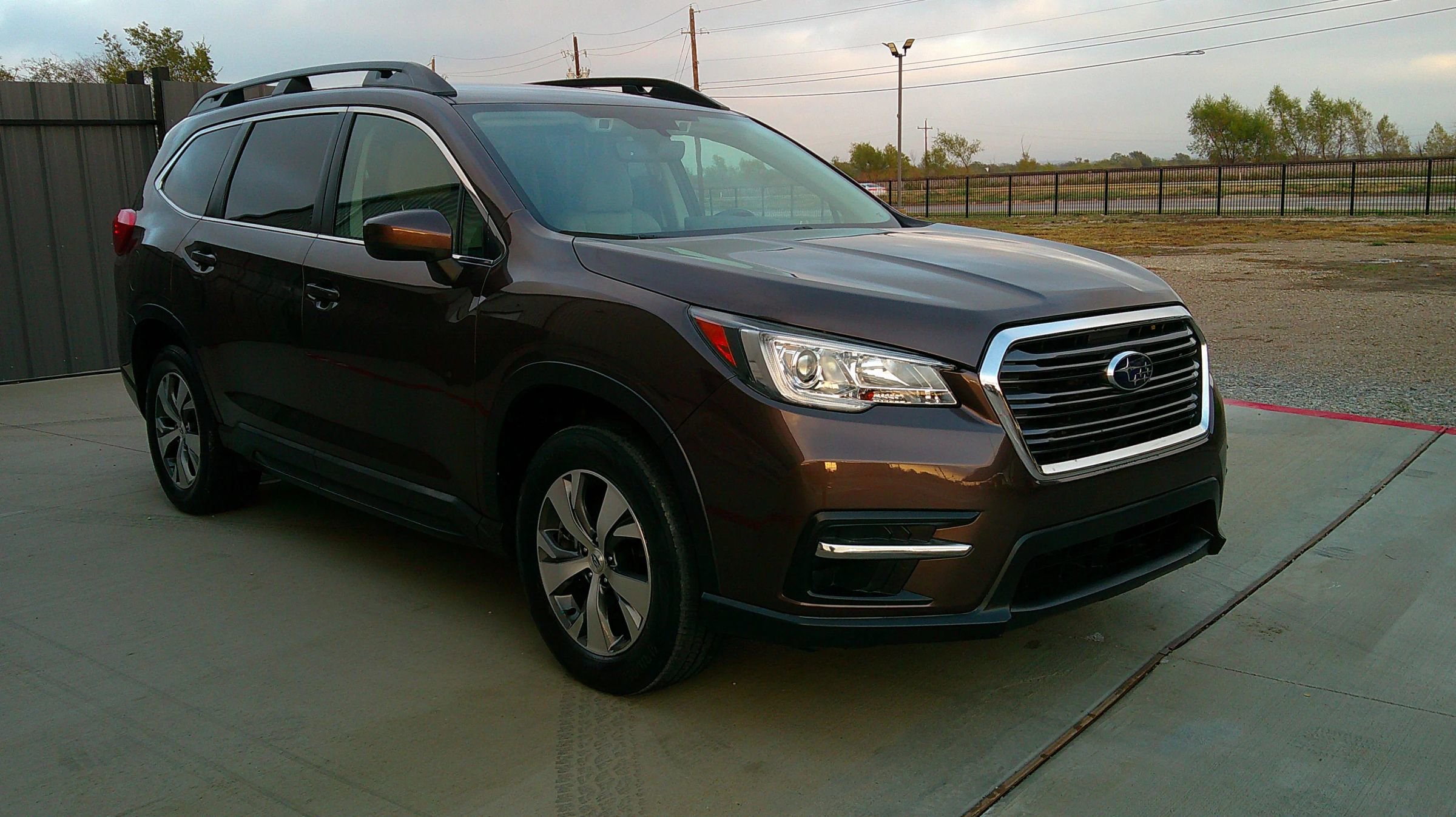 Used 2019 Subaru Ascent Premium image 11
