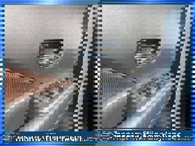 Used 2024 Nissan Kicks SR image 17