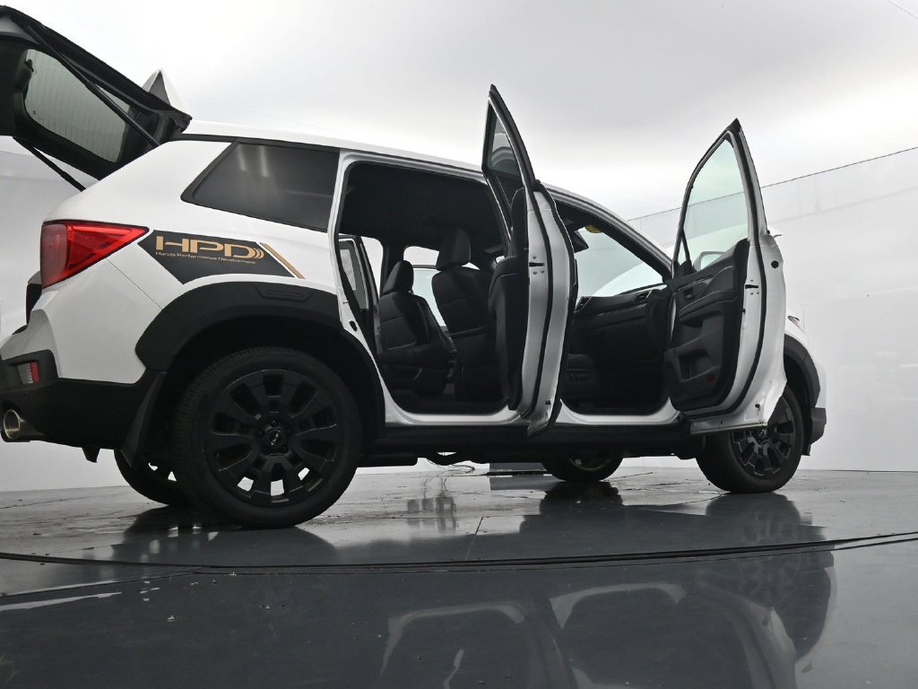 Used 2023 Honda Passport EX-L image 44