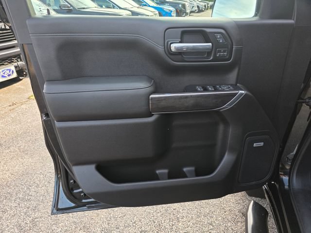 Used 2019 Chevrolet Silverado 1500 LTZ w/ LTZ Plus Package AWD/4WD image 21