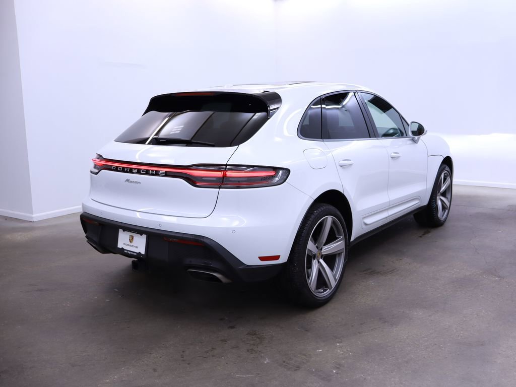 New 2024 Porsche Macan image 7