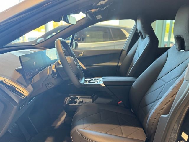 New 2026 BMW iX xDrive45 image 18