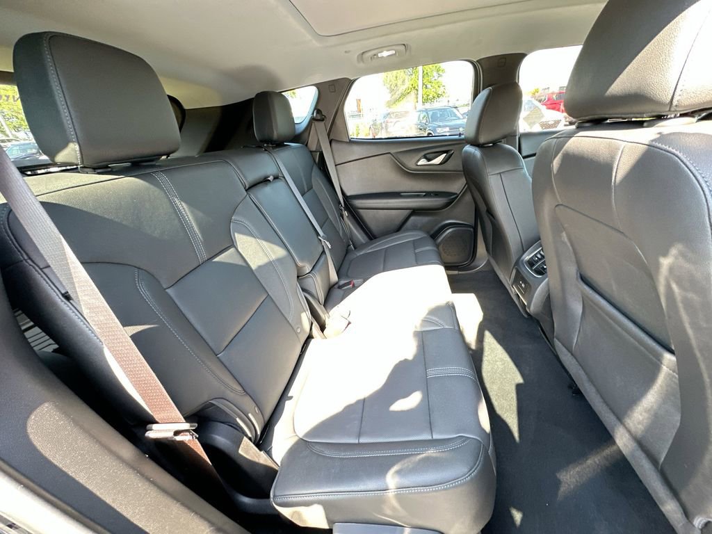 Certified 2022 Chevrolet Blazer LT AWD/4WD image 25