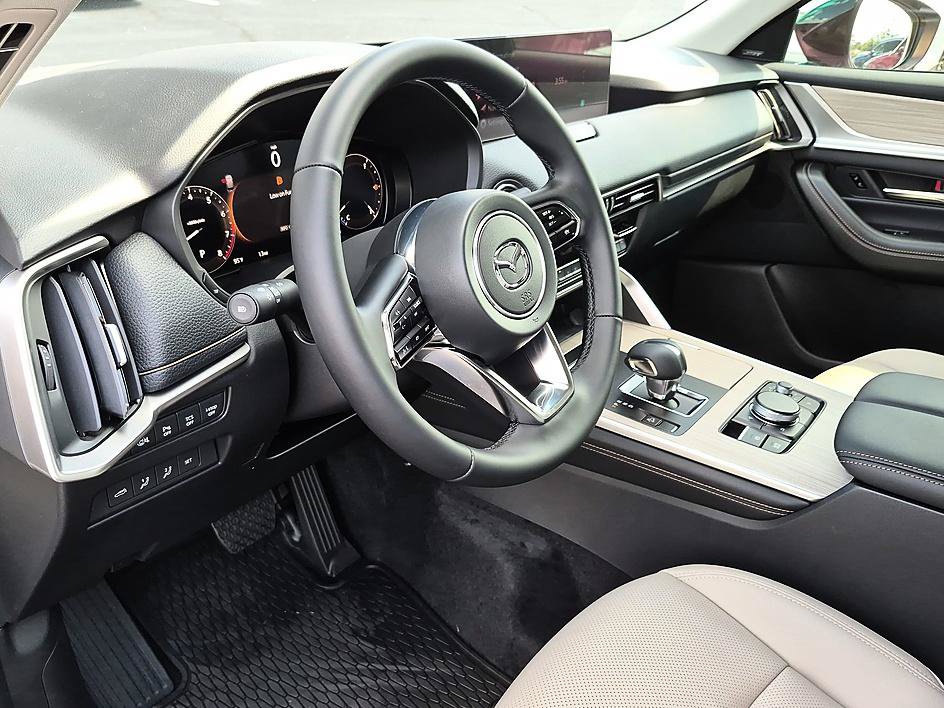 New 2026 MAZDA CX-90 3.3 Turbo w/ Premium Sport Pkg AWD/4WD image 16