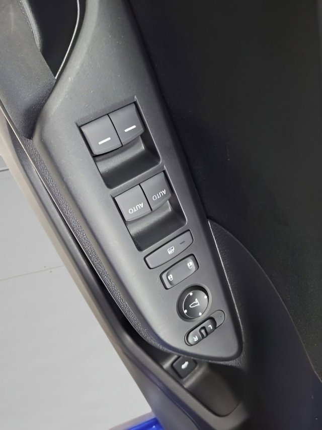 Used 2019 Honda Insight EX image 19