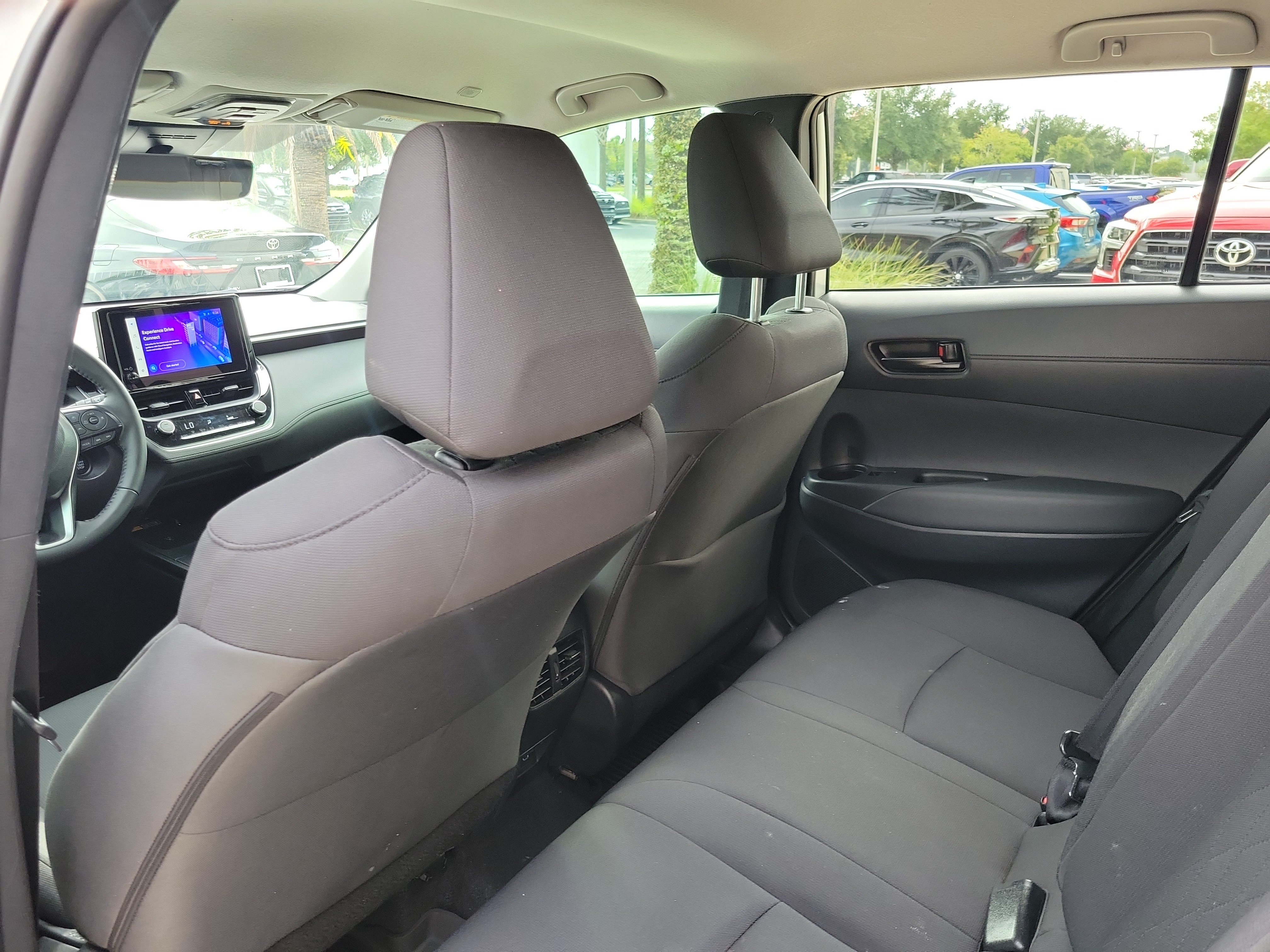 Certified 2026 Toyota Corolla Cross LE FWD image 25