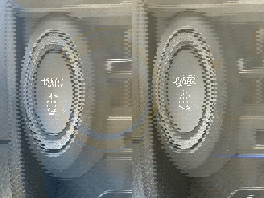 New 2026 Toyota Prius XLE FWD image 25