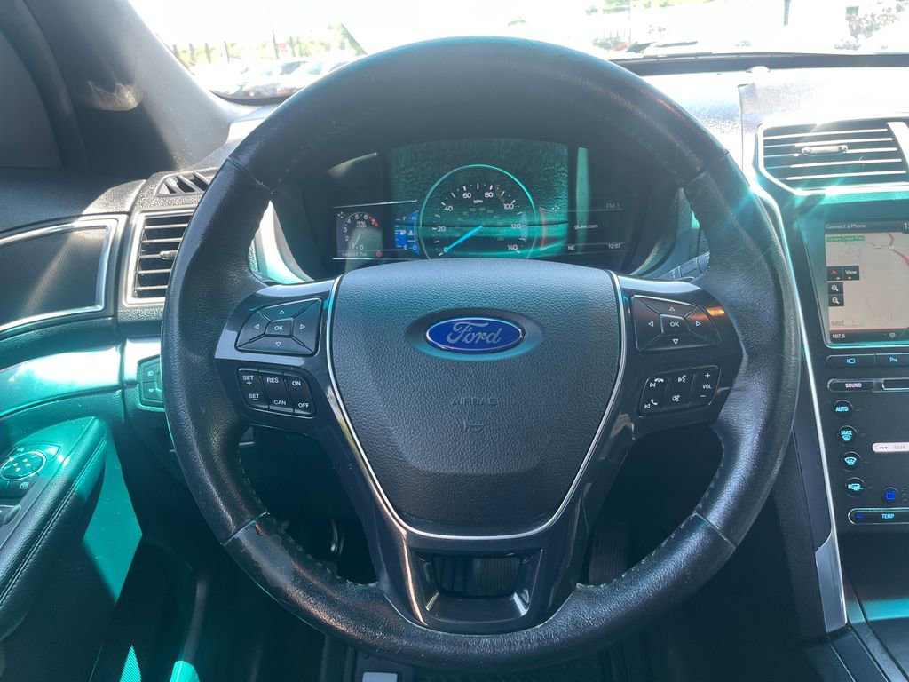 Used 2016 Ford Explorer Limited AWD/4WD image 23