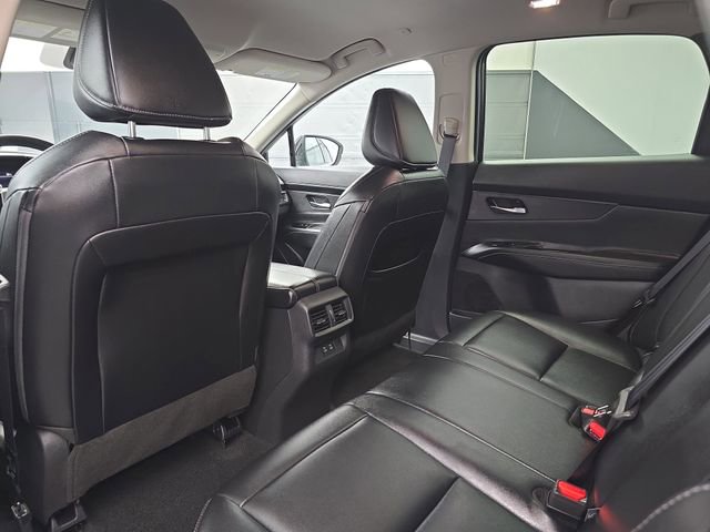 Used 2025 Nissan Murano SV image 38