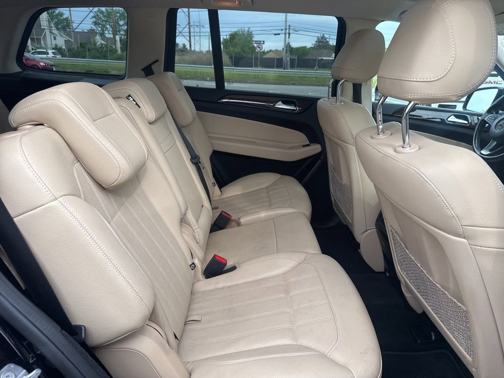 Used 2019 Mercedes-Benz GLS 450 4MATIC image 20