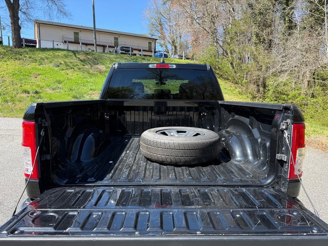 Used 2022 RAM 1500 Big Horn AWD/4WD image 8