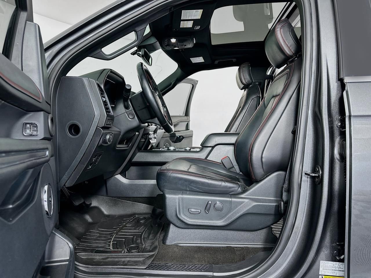 Used 2020 Ford Expedition Limited w/ Equipment Group 303A image 26