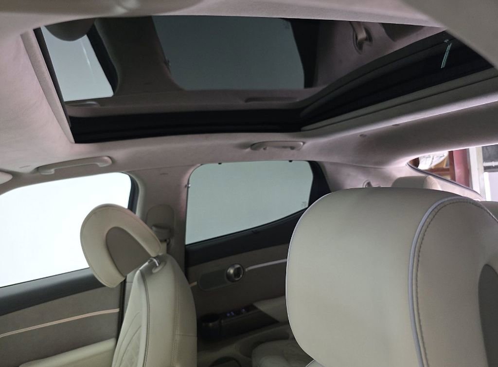 Used 2025 Genesis GV60 Performance image 7