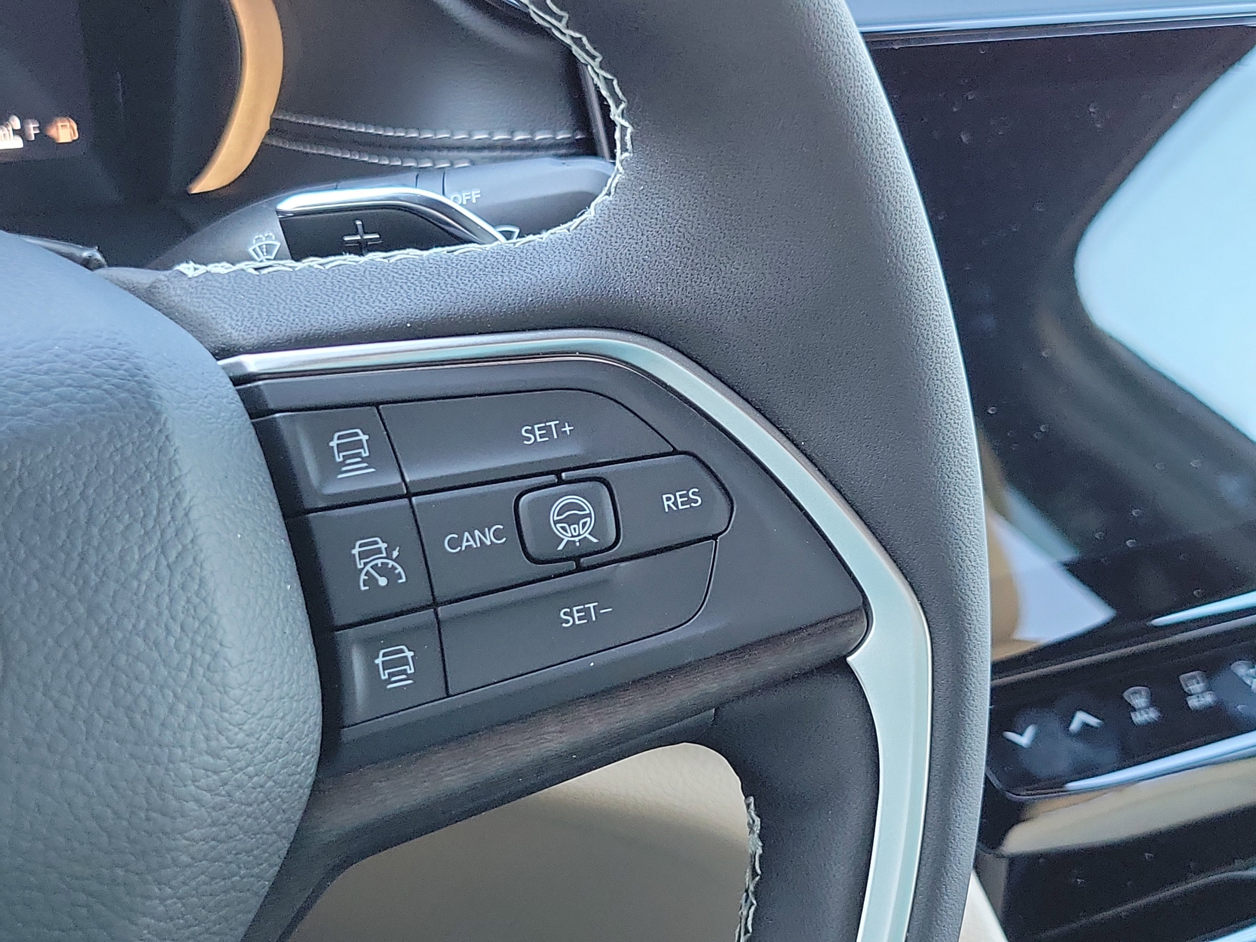 New 2026 Jeep Grand Cherokee L Limited image 14