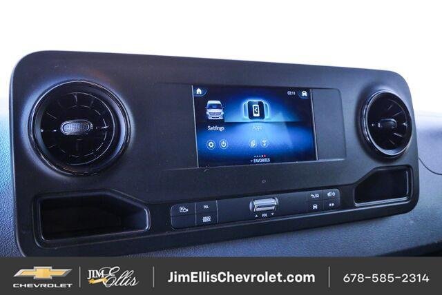 Used 2024 Mercedes-Benz Sprinter 2500 image 13