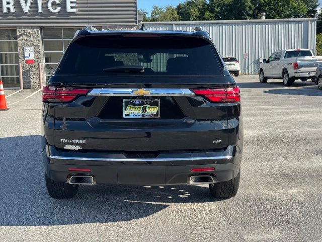 Used 2023 Chevrolet Traverse High Country w/ LPO, Floor Liner Package AWD/4WD image 5