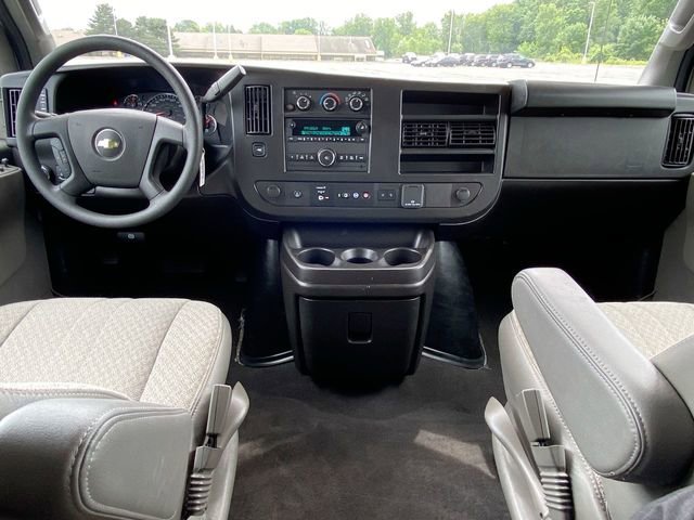 Certified 2024 Chevrolet Express 3500 LT w/ LT Preferred Equipment Group RWD image 19