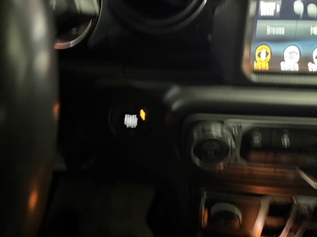 Used 2021 Jeep Wrangler Unlimited Sport image 18