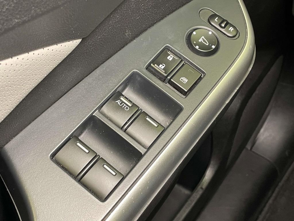 Used 2016 Honda CR-V Touring image 36