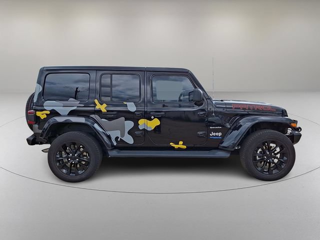 Used 2021 Jeep Wrangler Unlimited Sahara w/ Cold Weather Group AWD/4WD image 12