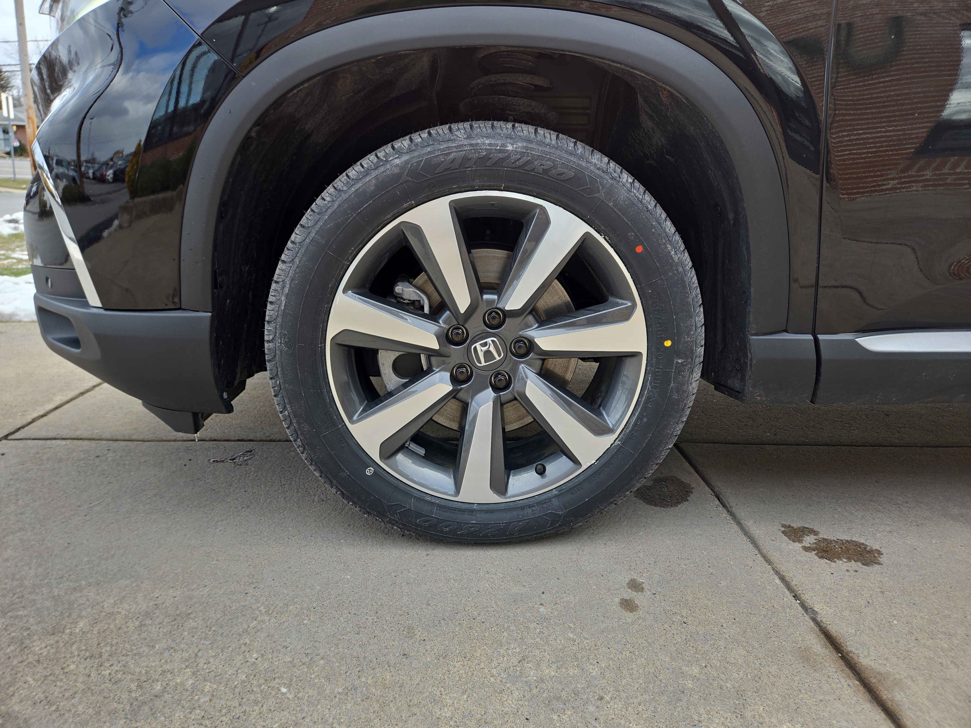 Used 2023 Honda Pilot Elite image 11