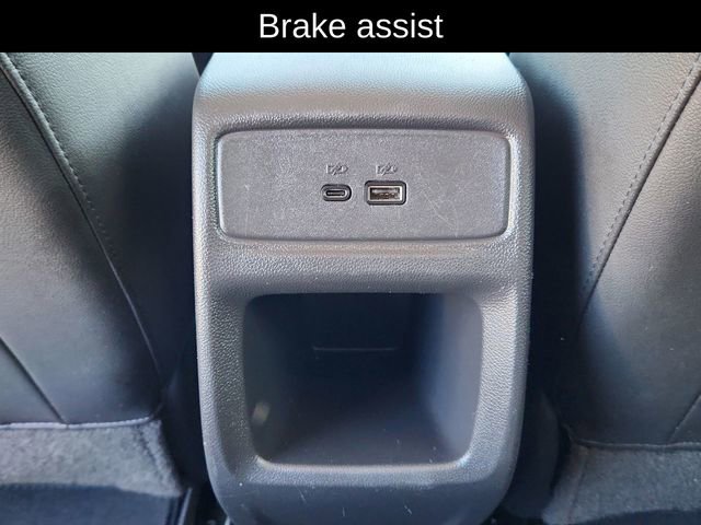 Used 2025 Chevrolet Trax LT w/ LT Convenience Package image 26