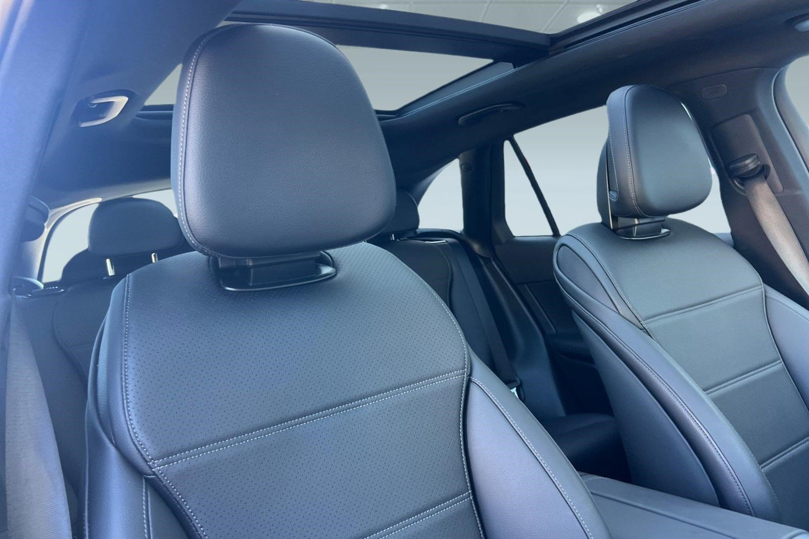 Certified 2026 Mercedes-Benz GLC 300 image 32