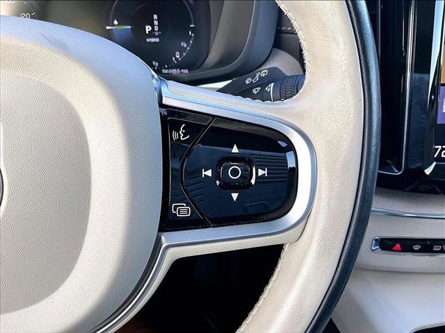Used 2021 Volvo XC60 T8 Inscription w/ Advanced Package image 21