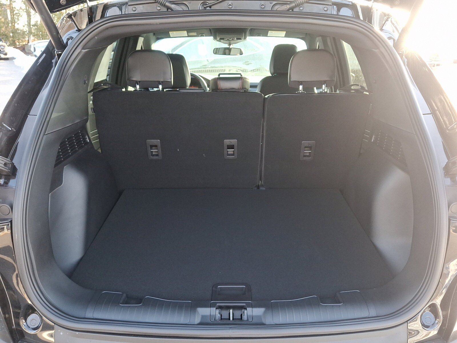 New 2025 Ford Escape ST-Line w/ Equipment Group 301A FWD image 20
