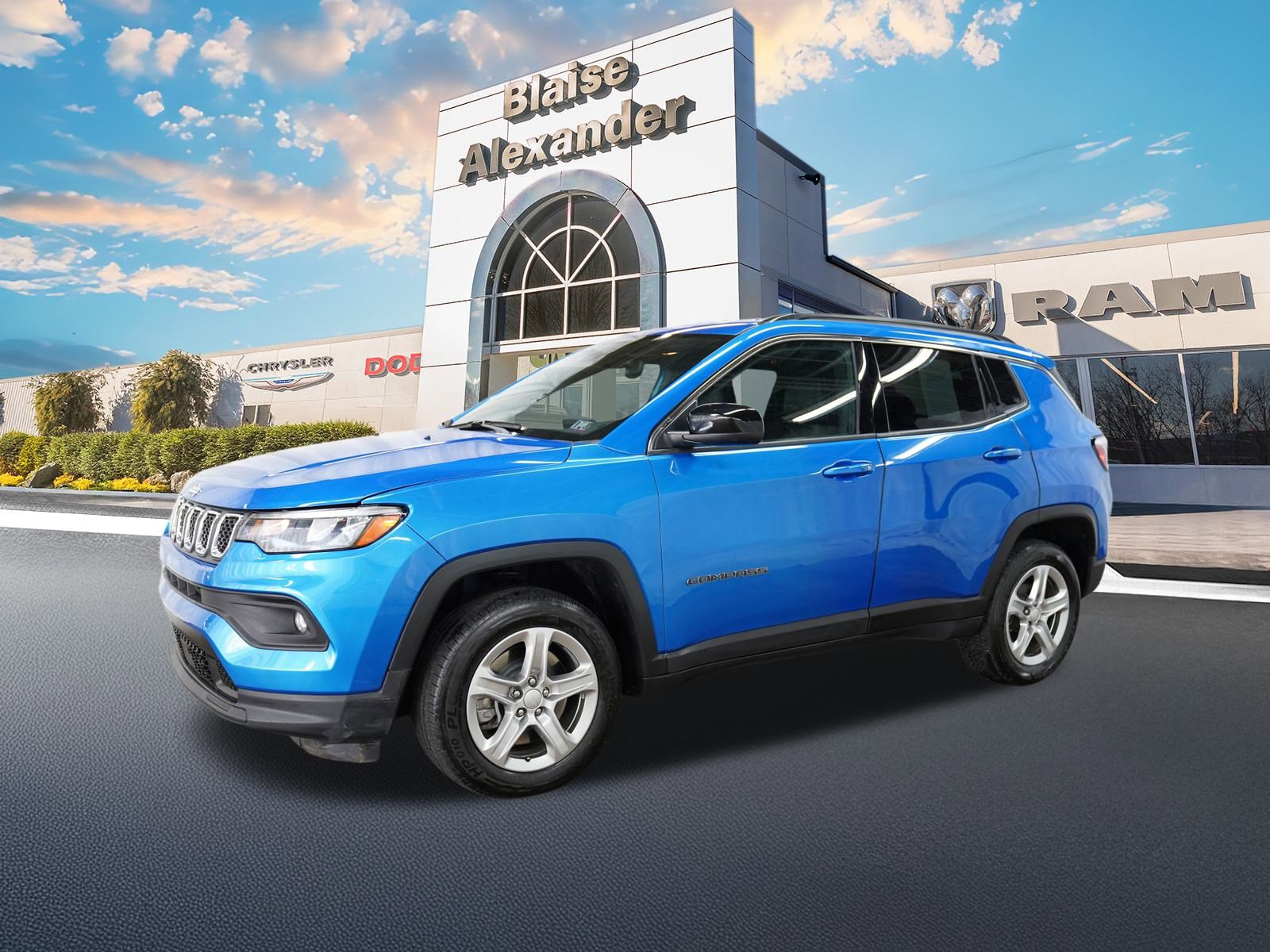 Certified 2024 Jeep Compass Latitude w/ Altitude Special Edition image 10