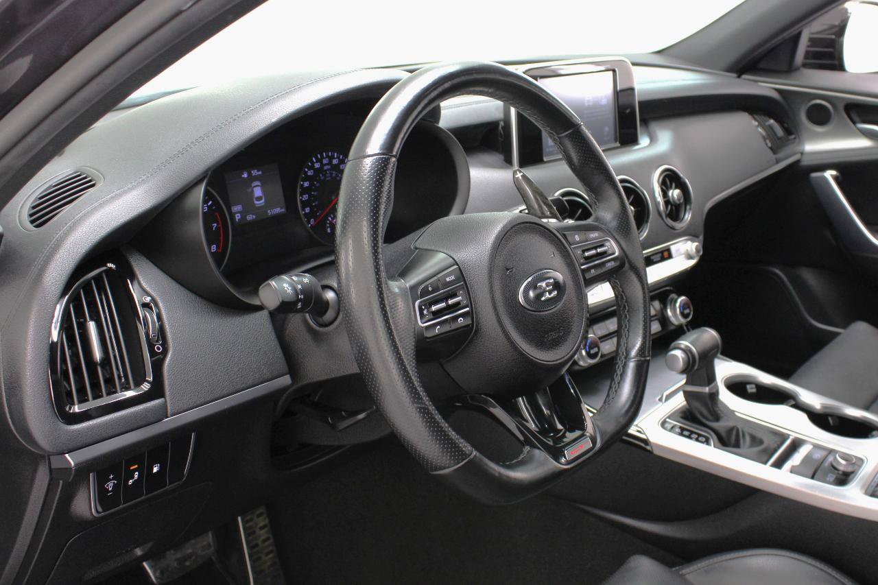 Used 2021 Kia Stinger GT RWD image 30