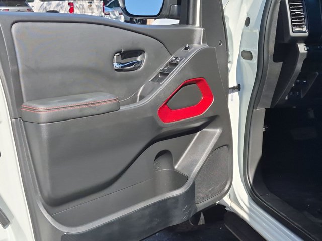 Used 2024 Nissan Frontier PRO-4X w/ Off-Road Protection Package AWD/4WD image 4